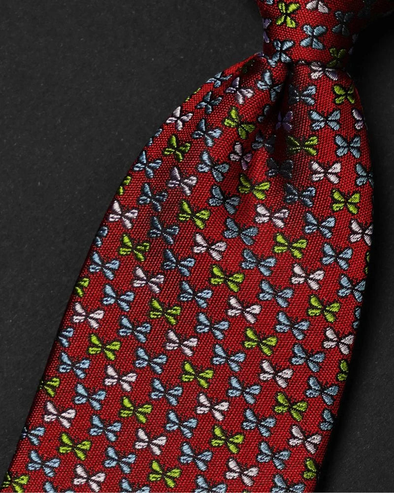 Feature Tie Product Luxury