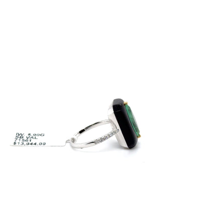 18 wg onyx emarlad diamond