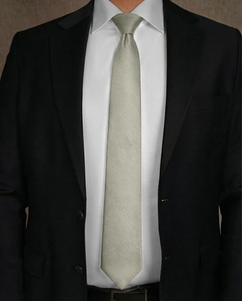 Basic Ready Tie