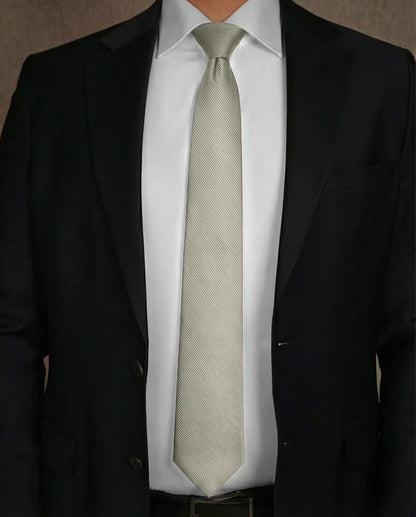 Basic Ready Tie