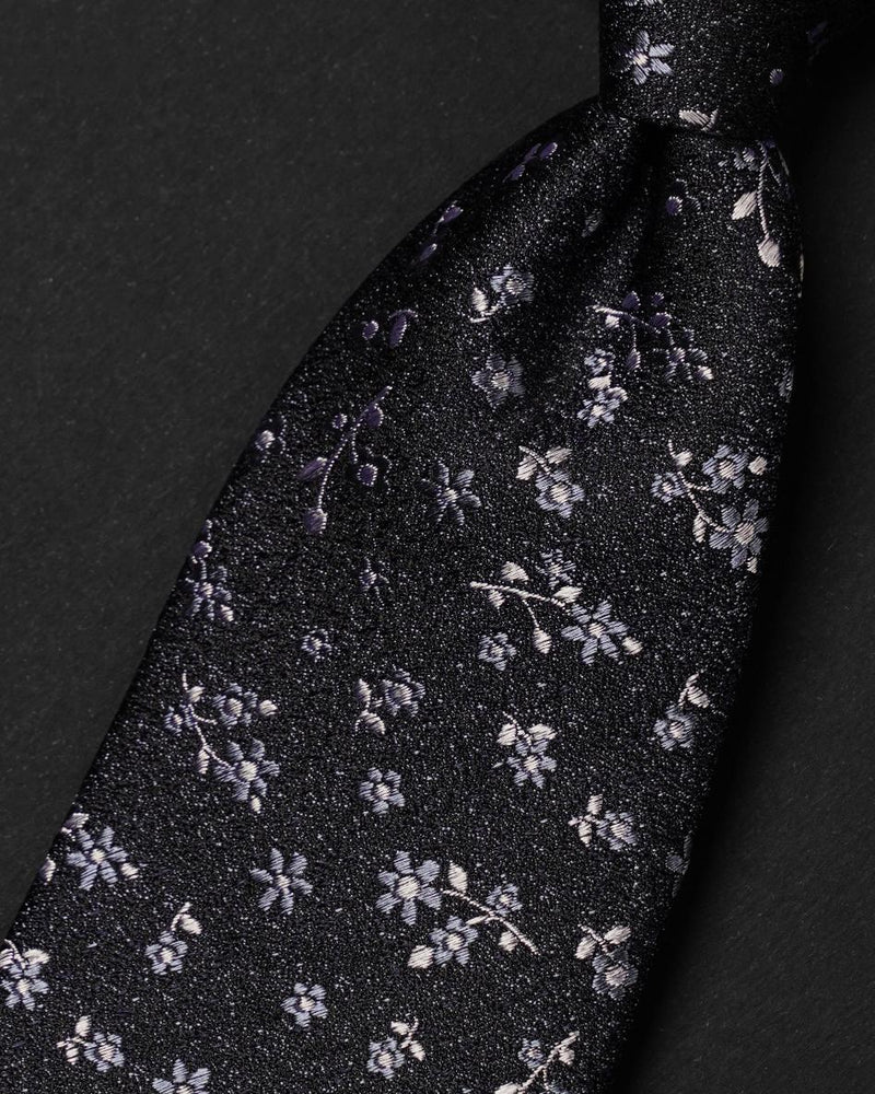 Luxury Ready Tie