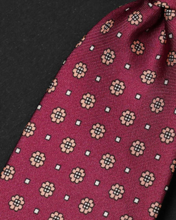 Premium Ready Tie