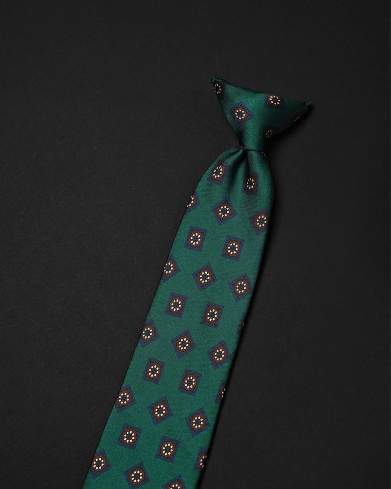 Premium Ready Tie