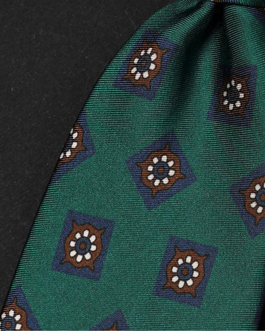 Premium Ready Tie