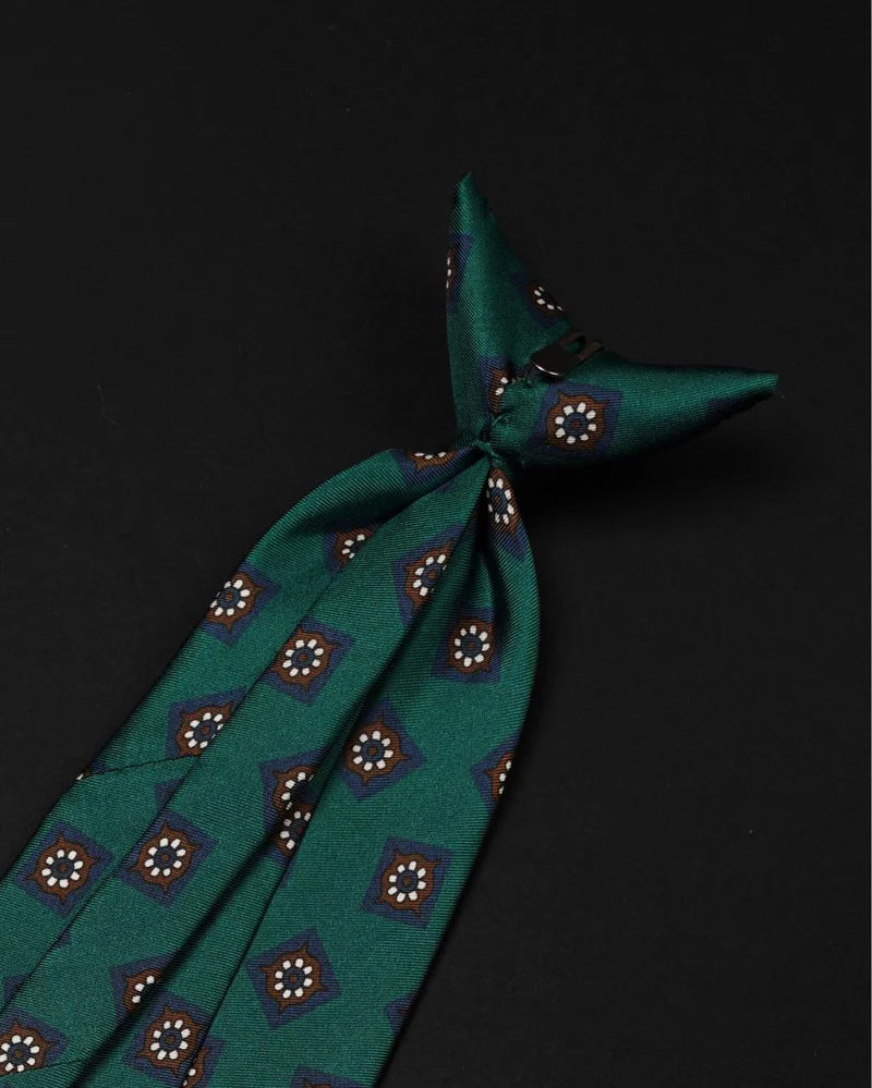 Premium Ready Tie