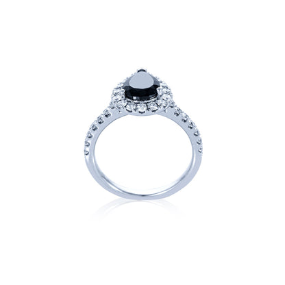 18kw Black Diamond Pear Shape Engagement Ring