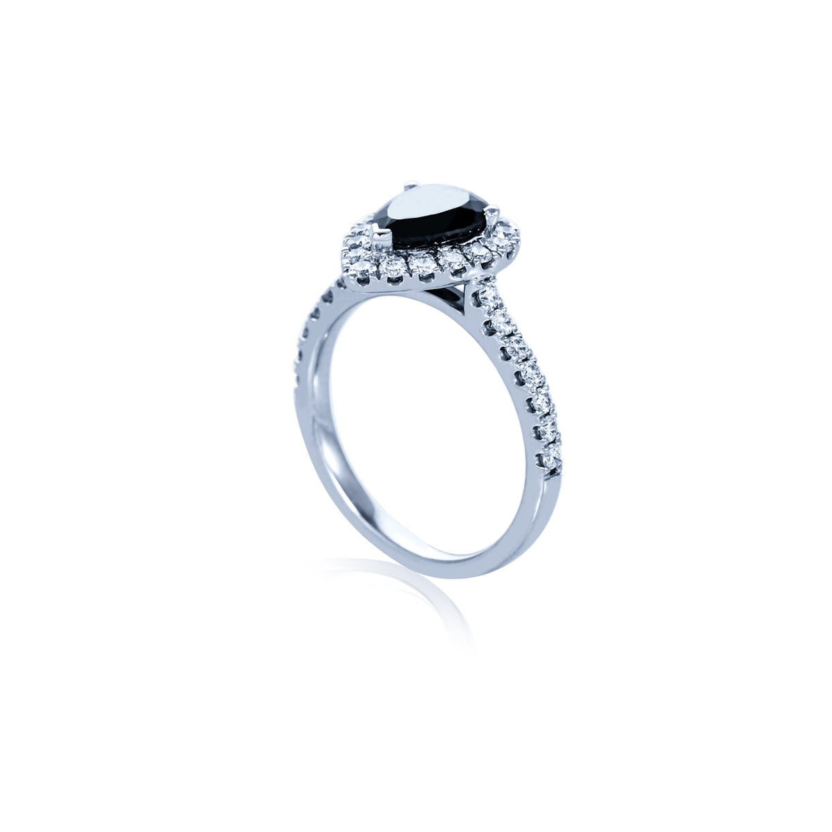 18kw Black Diamond Pear Shape Engagement Ring